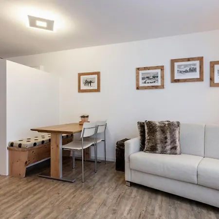 Haus Lorez B-5 Lejlighed *