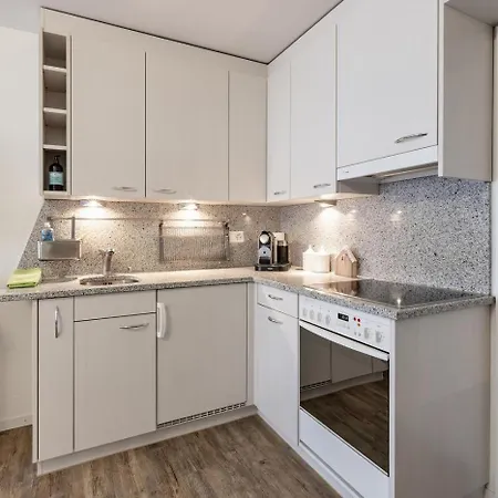 Haus Lorez B-5 * Αρόζα